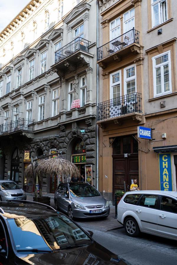 King Seventeen Homes Budapest Exterior photo